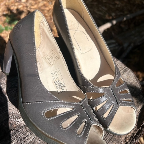 Dr Martens Pump Maria Cut Out Peep Toe Grey Palatine 13110020 Doc Martins Size 7 - Picture 10 of 12